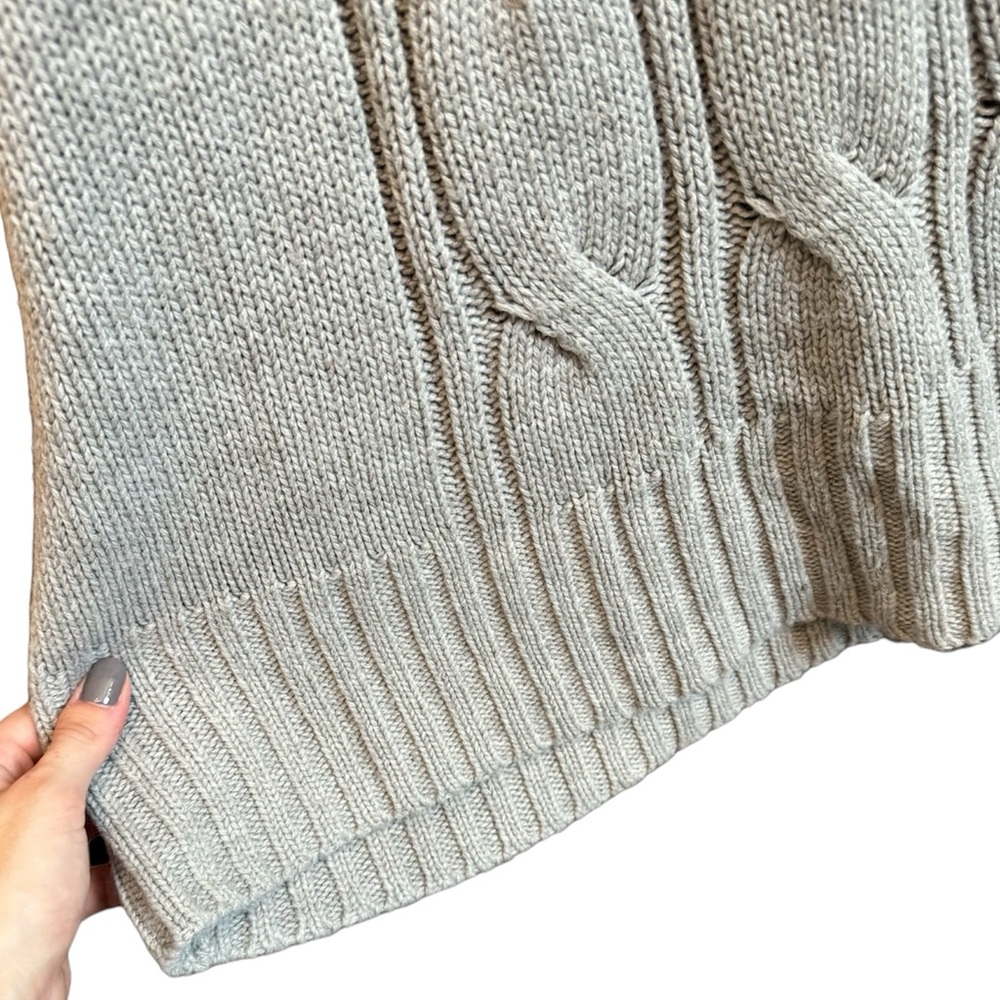 Fashion Bug Women's V-Neck Grey Knitted Sweater Size 26/28W - Picture 7 of 10